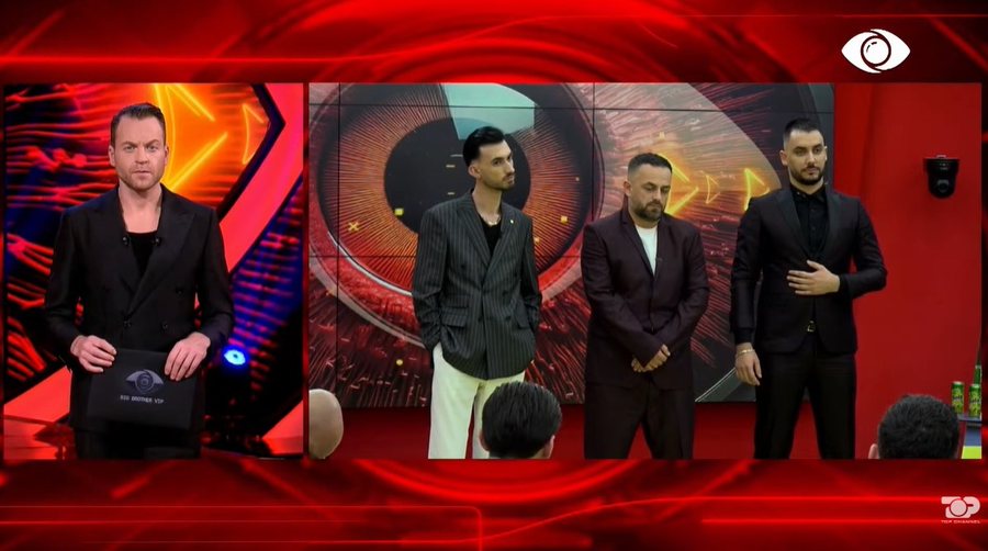 P&euml;r ty q&euml; fjete her&euml;t: Momentet ky&ccedil;e n&euml;