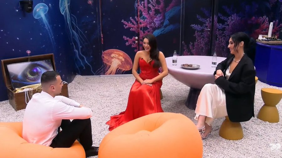 P&euml;r ty q&euml; fjete her&euml;t: Momentet ky&ccedil;e n&euml;