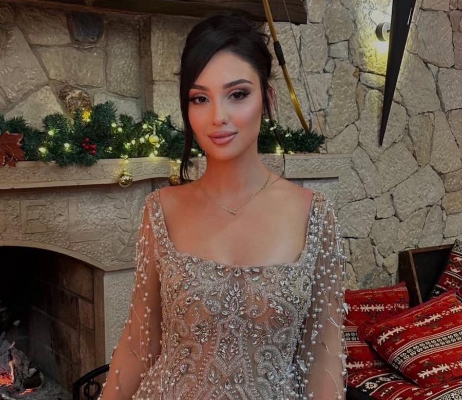 Pa bërë asgjë, Stelina i acaroi shumë, po *shumë*