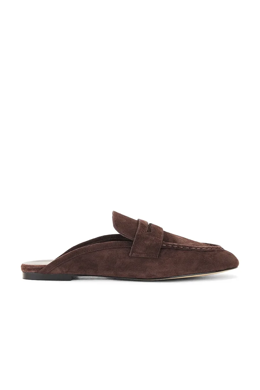 5 tendencat e këpucëve që çdo vajzë me stil do