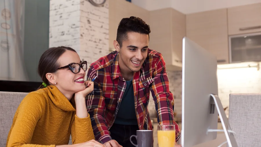 Nëse gruaja jote ka ndonjë nga këto zakone, urime, ke fituar