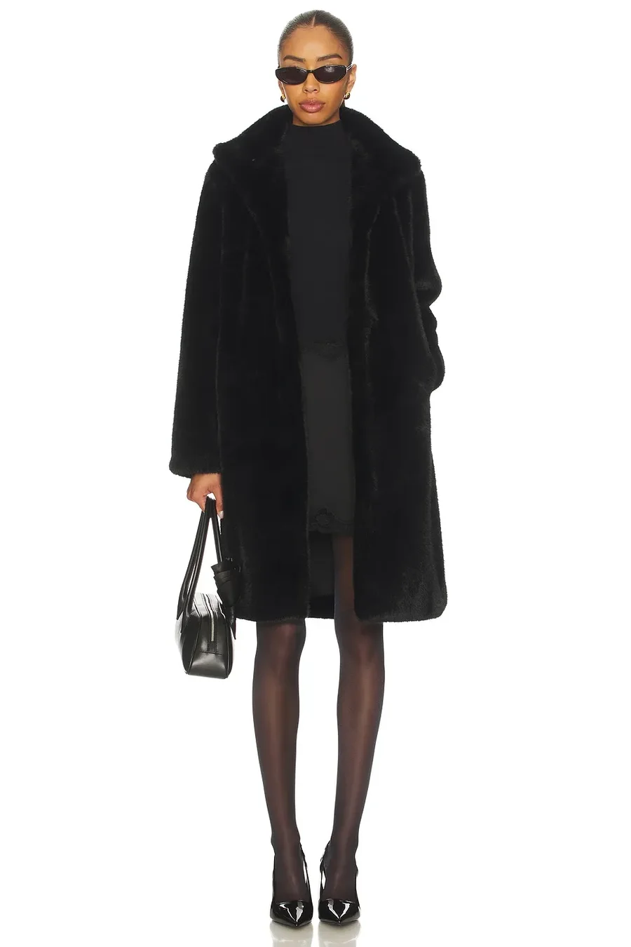 Trendi elegant q&euml; grat&euml; franceze po veshin me xhinset e tyre deri