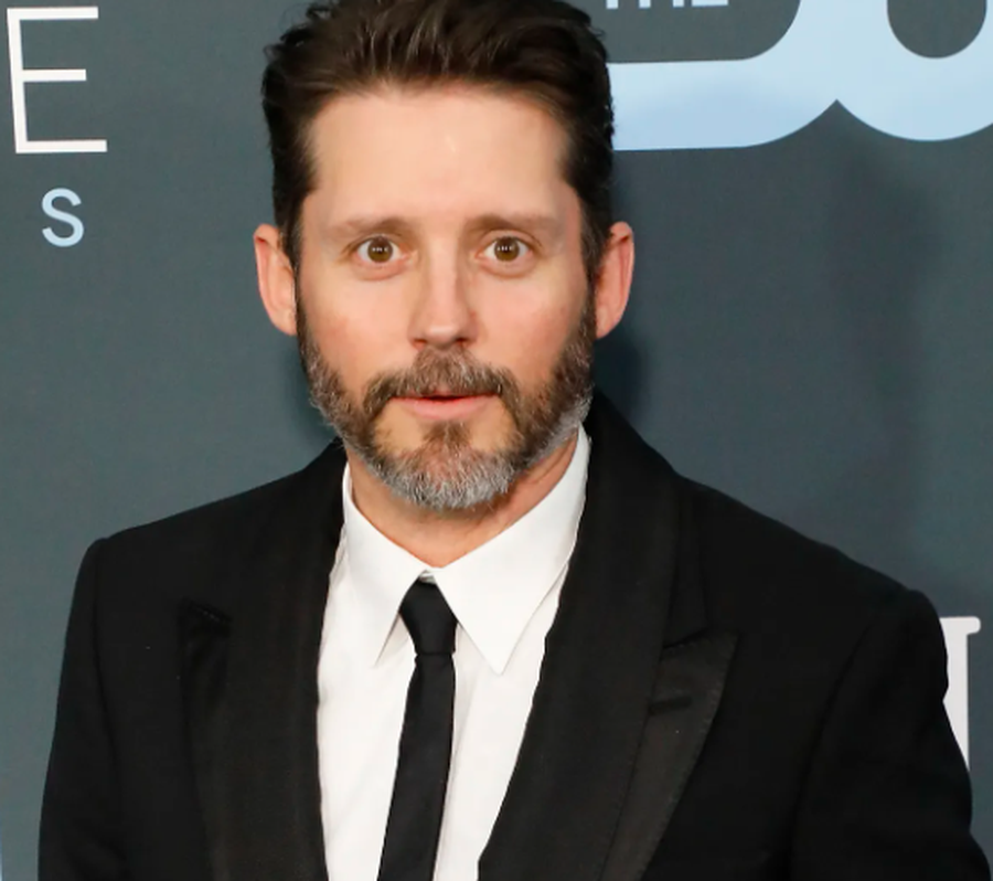 Si rrall&euml;her&euml;, Kelly Clarkson flet p&euml;r f&euml;mij&euml;t e saj, 5