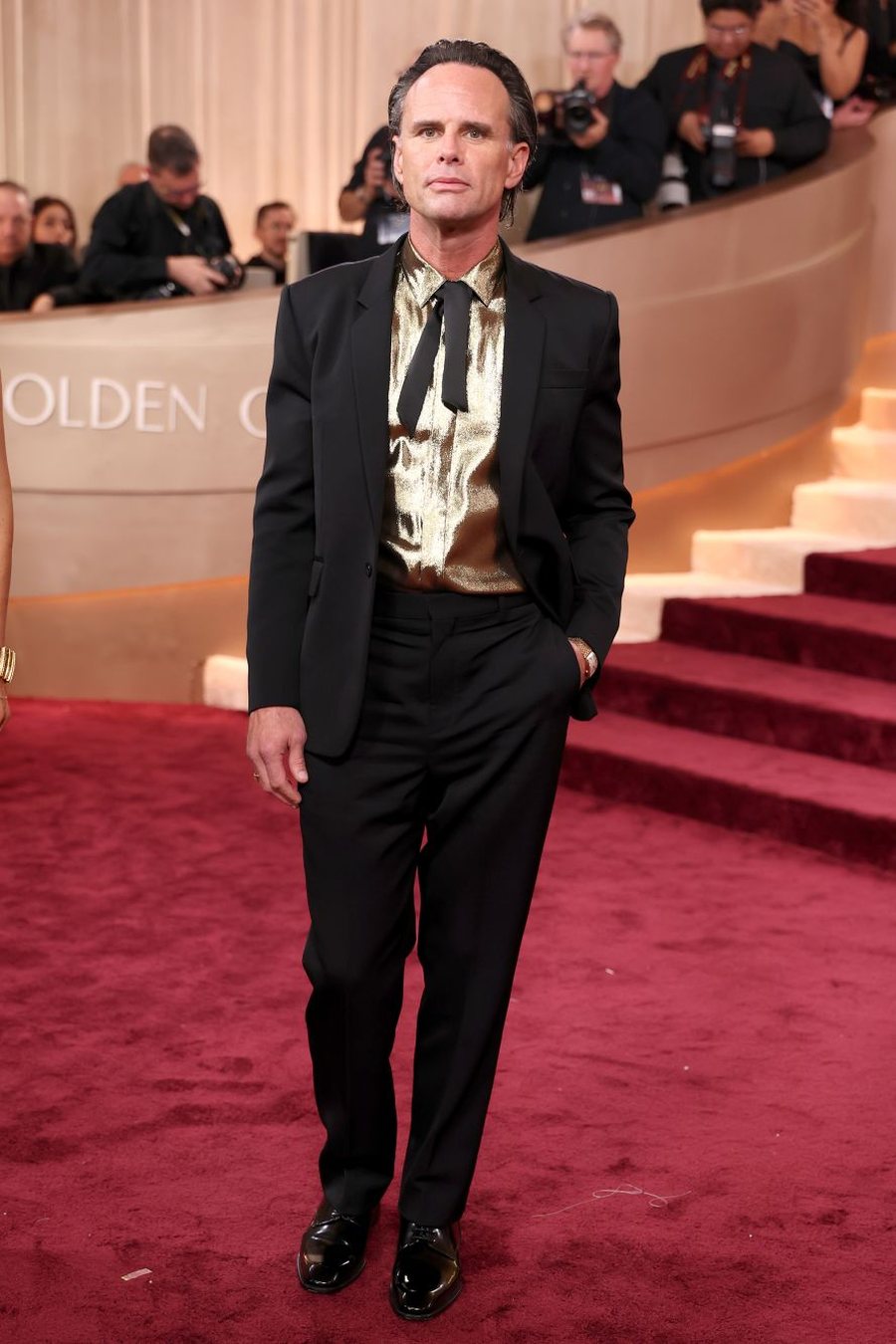 &Ccedil;far&euml; vesh&euml;n yjet n&euml; tapetin e kuq t&euml; Golden Globes