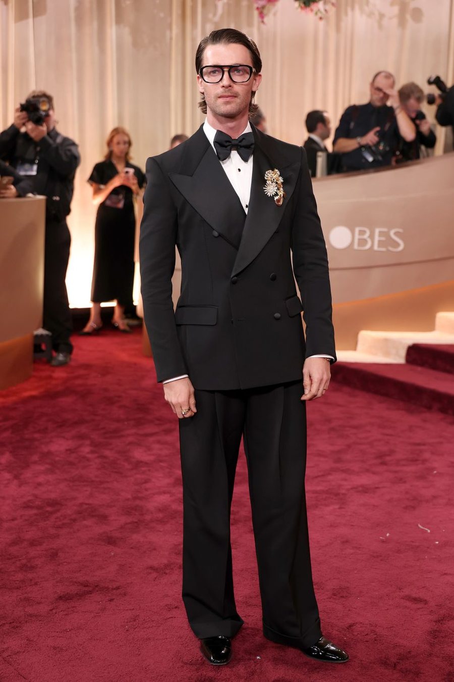 &Ccedil;far&euml; vesh&euml;n yjet n&euml; tapetin e kuq t&euml; Golden Globes