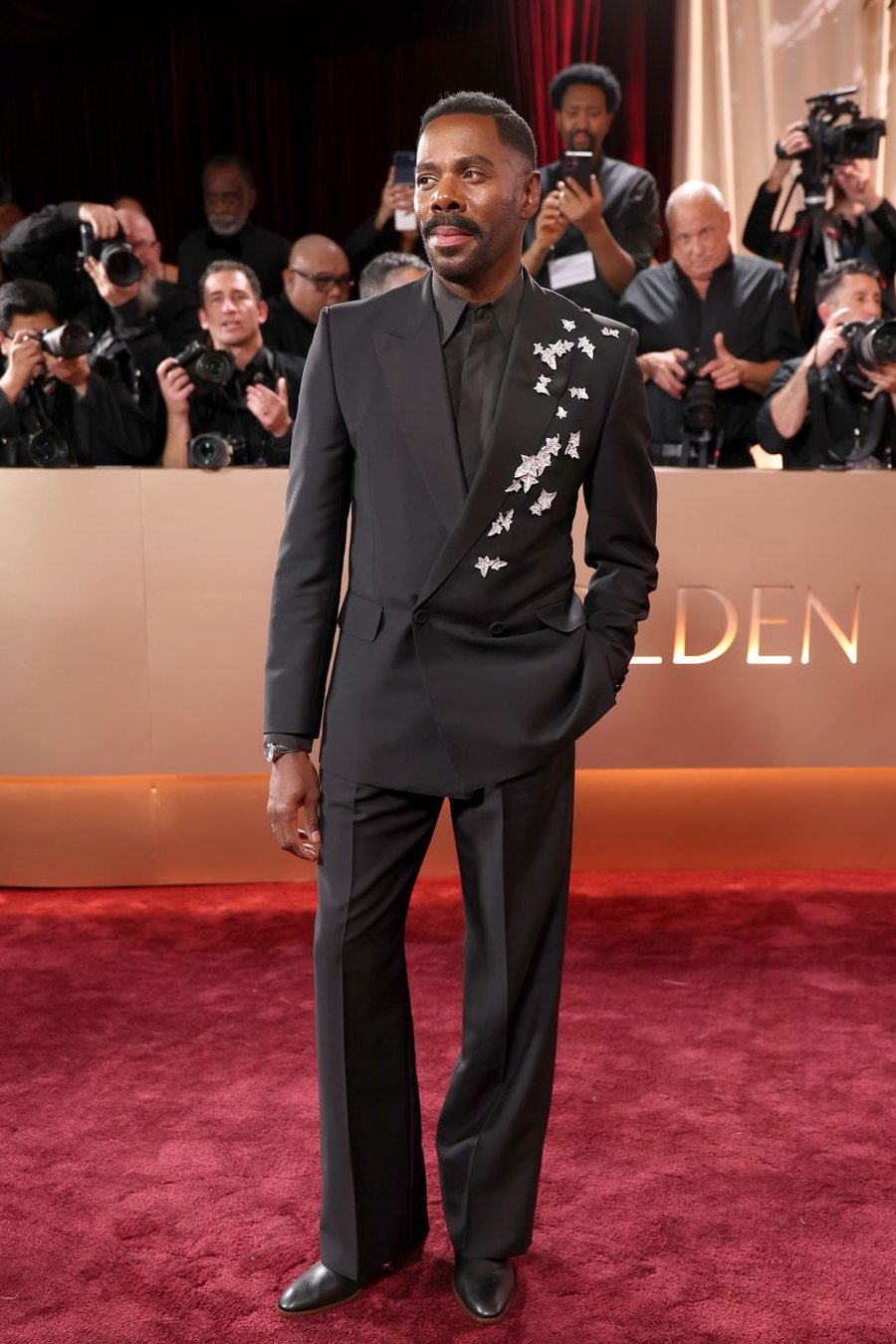 &Ccedil;far&euml; vesh&euml;n yjet n&euml; tapetin e kuq t&euml; Golden Globes