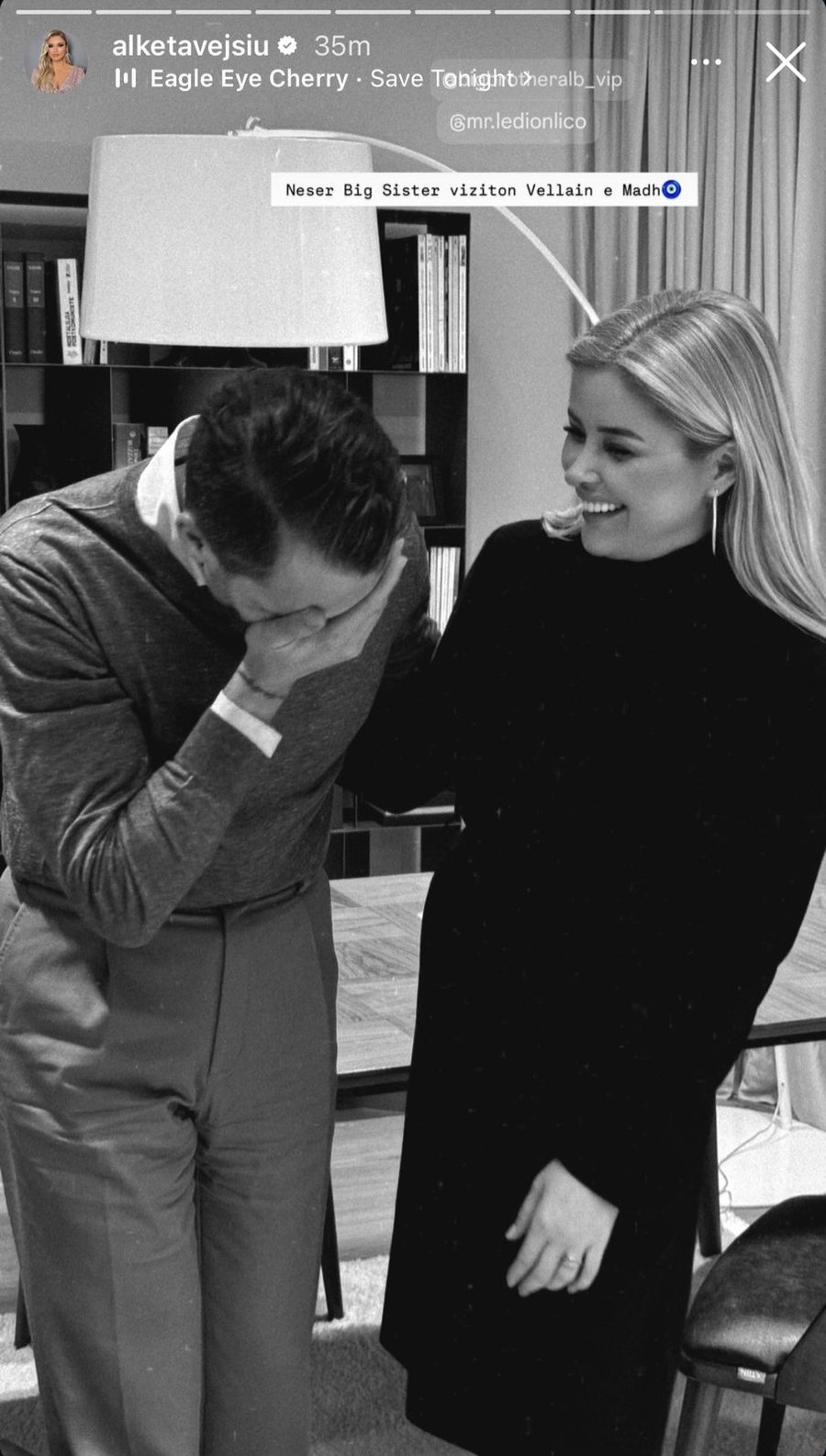 Si rrall&euml;her&euml;, Alketa Vejsiu n&euml; Top Channel!