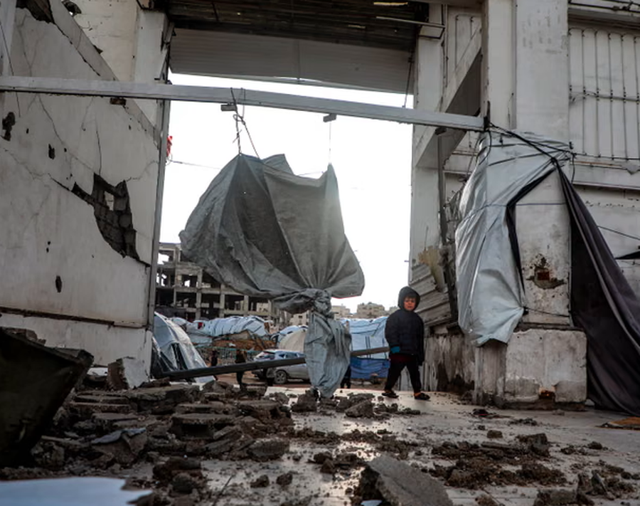 Lajme n&euml; pak minuta: &Ccedil;far&euml; po ndodh n&euml; bot&euml;