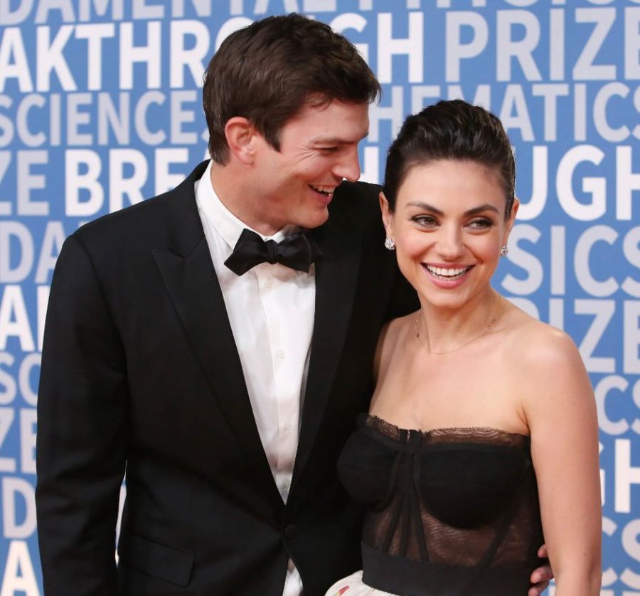 Ashton Kutcher b&euml;ri disa komente t&euml; rralla p&euml;r