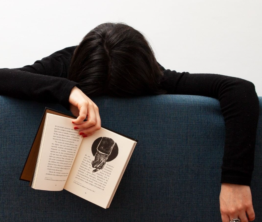 &ldquo;Hangover&rdquo;-i i librave &euml;sht&euml; real: pse ndien dhimbje kur