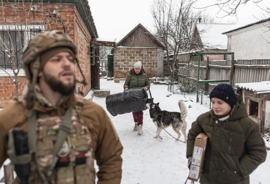 P&euml;rmes fotove: Bota n&euml; nj&euml; jav&euml;