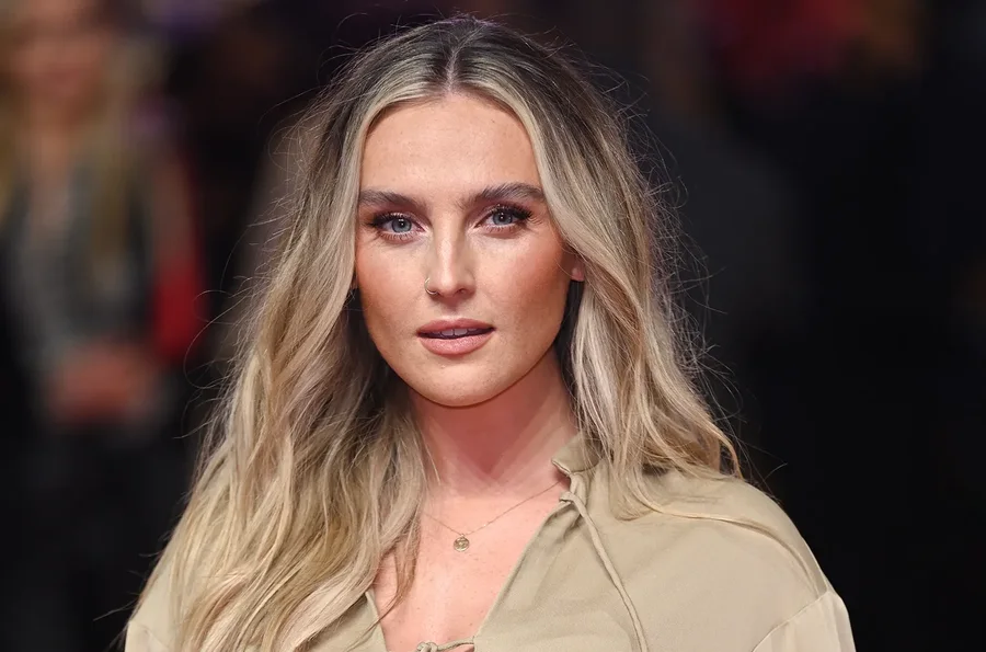 Perrie Edwards, n&euml;n&euml; p&euml;r her&euml; t&euml; dyt&euml;!