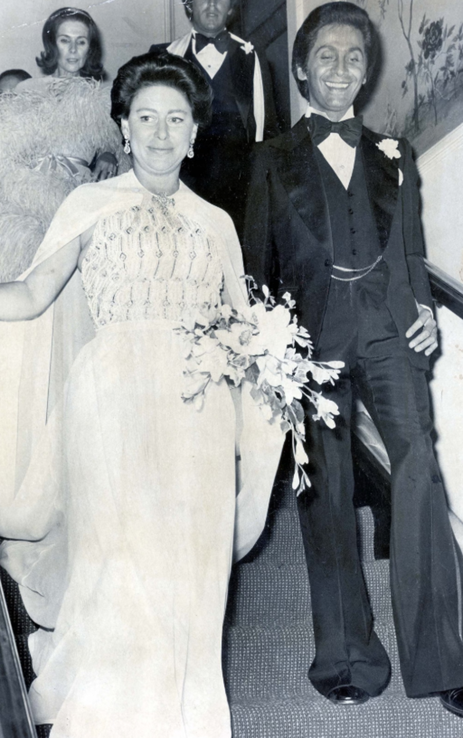 P&euml;rmes fotove: Jeta e legjend&euml;s italiane t&euml; mod&euml;s, Valentino