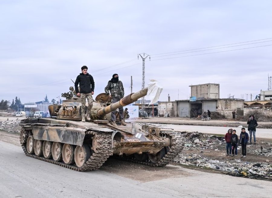 P&euml;rmes fotove: Bota n&euml; nj&euml; jav&euml;