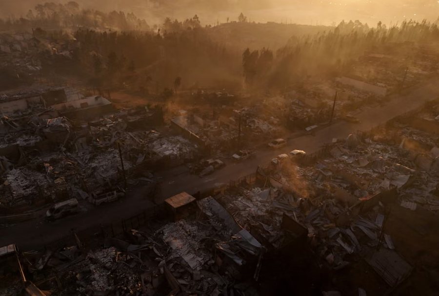 P&euml;rmes fotove: Bota n&euml; nj&euml; jav&euml;