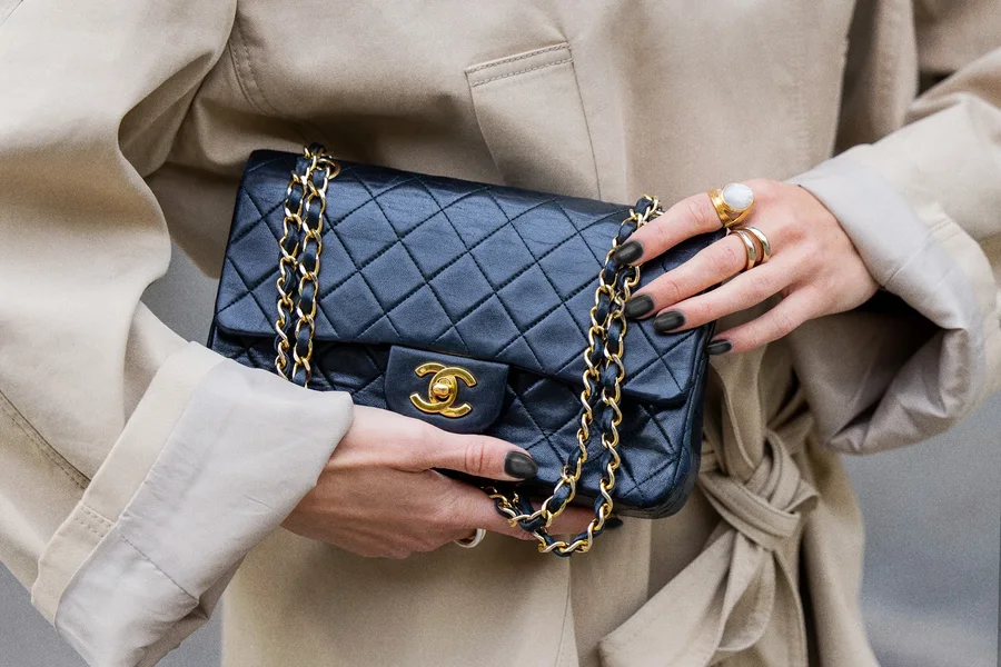 Thonjt&euml; &ldquo;havjar&rdquo; jan&euml; trendi luksoz i dimrit q&euml;