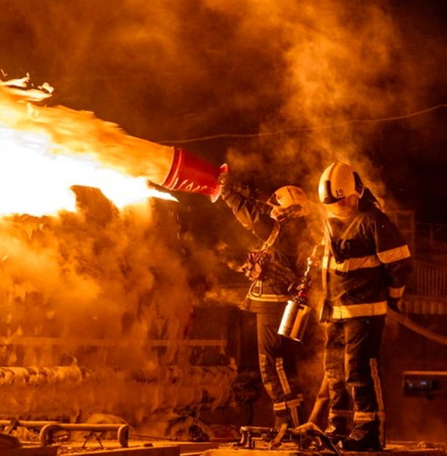 Lajme n&euml; pak minuta: &Ccedil;far&euml; po ndodh n&euml; bot&euml;
