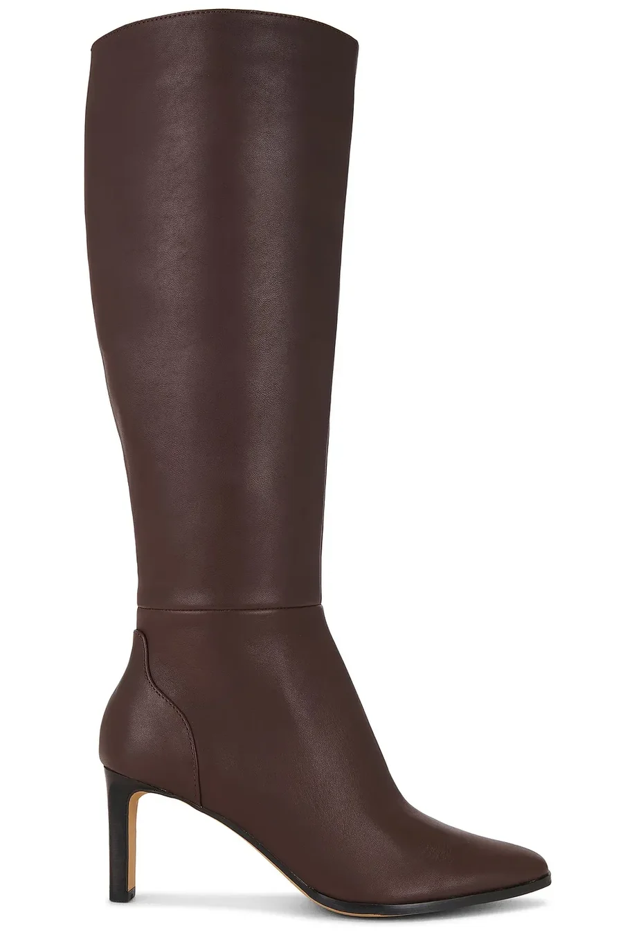 J.Lo sapo shpalli trendin m&euml; elegant t&euml; k&euml;puc&euml;ve p&euml;r