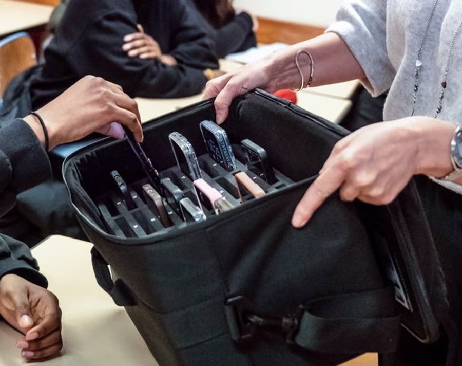 Lajme n&euml; pak minuta: &Ccedil;far&euml; po ndodh n&euml; bot&euml;