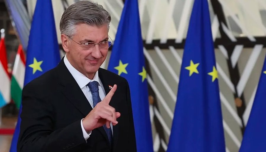 Lajme n&euml; pak minuta: &Ccedil;far&euml; po ndodh n&euml; bot&euml;