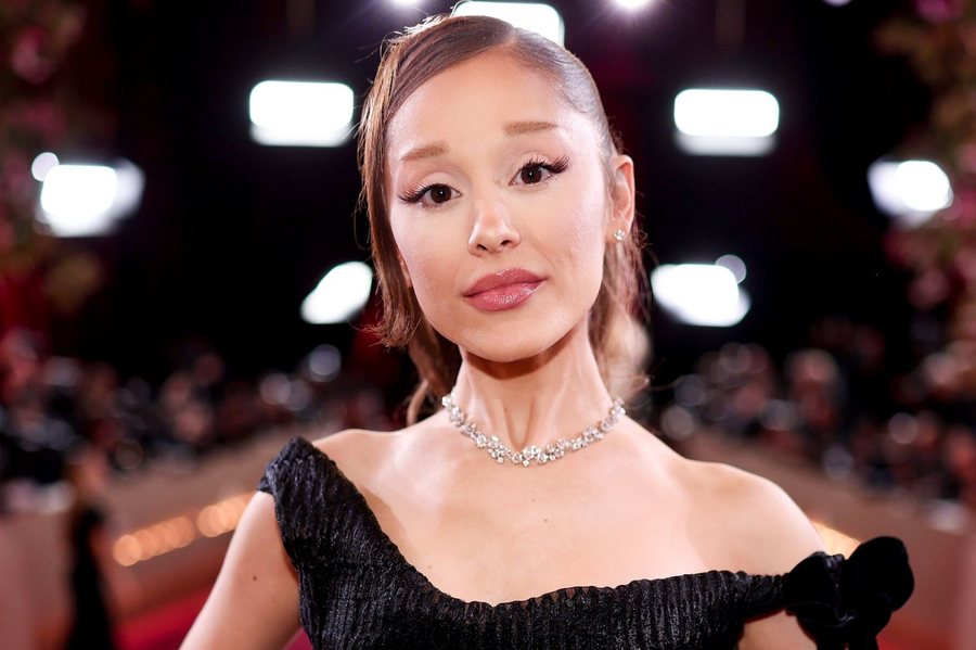 &ldquo;Doja t&euml; fshihesha!&rdquo; Ariana Grande flet p&euml;r stilin e