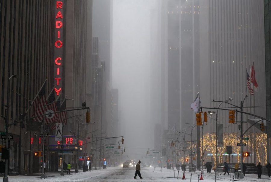 P&euml;rmes fotove: Bota n&euml; nj&euml; jav&euml;