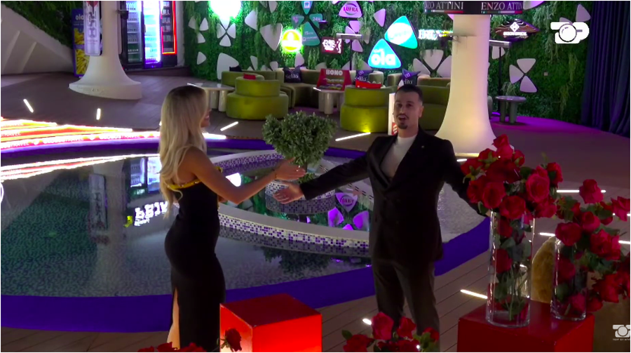 Surpriza e Mateos p&euml;r Briken&euml;n dhe gjuha e trupit q&euml; nuk