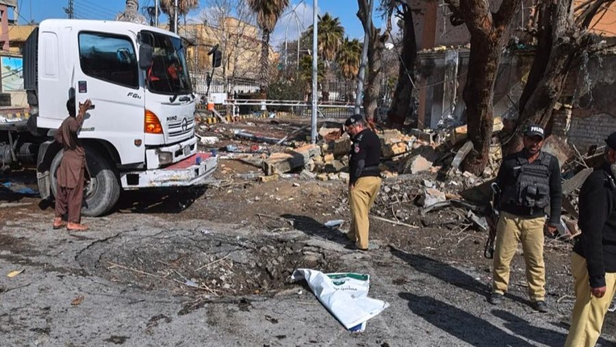 Lajme n&euml; pak minuta: &Ccedil;far&euml; po ndodh n&euml; bot&euml;