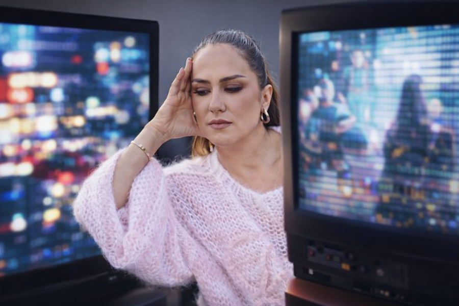 Arbana Osmani dhe cikli i &ldquo;Mir&euml;mbr&euml;ma Yje&rdquo;: jo &ccedil;do