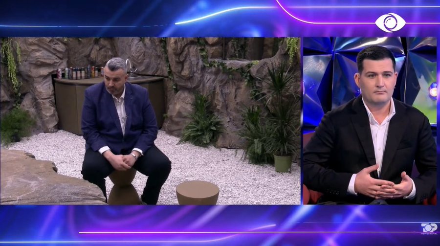 P&euml;r ty q&euml; fjete her&euml;t: Momentet ky&ccedil;e n&euml;