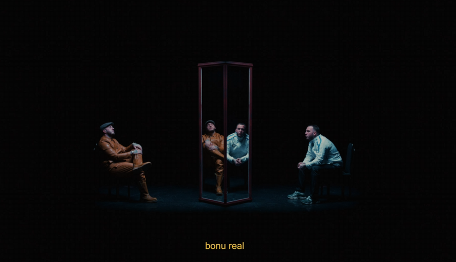 Mozzik i b&euml;n DISS vetes dhe s'e merrni me mend tekstin!!!