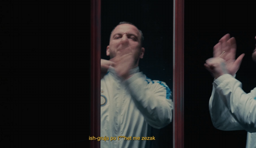 Mozzik i b&euml;n DISS vetes dhe s'e merrni me mend tekstin!!!