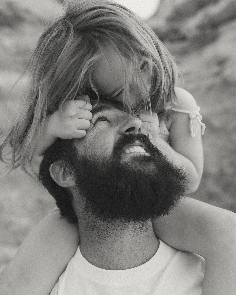 Ca tipare q&euml; tregojn&euml; se nj&euml; burr&euml; &euml;sht&euml; i