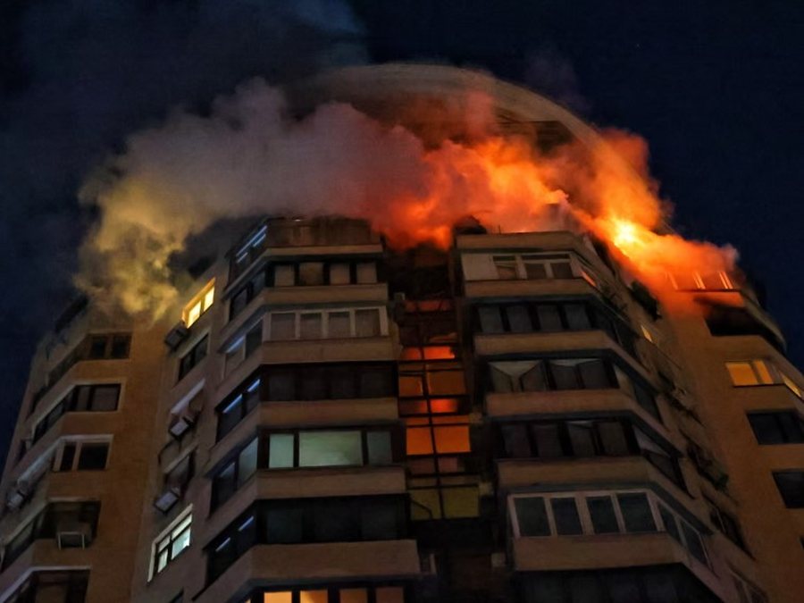 Lajme n&euml; pak minuta: &Ccedil;far&euml; po ndodh n&euml; bot&euml;