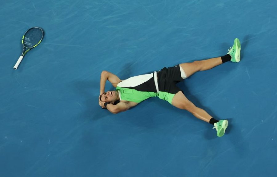 P&euml;rmes fotove: Bota n&euml; nj&euml; jav&euml;