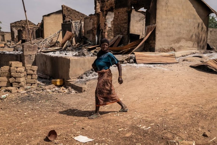 P&euml;rmes fotove: Bota n&euml; nj&euml; jav&euml;