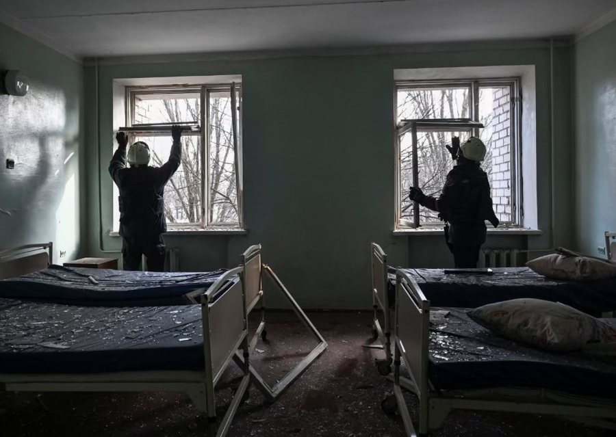 P&euml;rmes fotove: Bota n&euml; nj&euml; jav&euml;