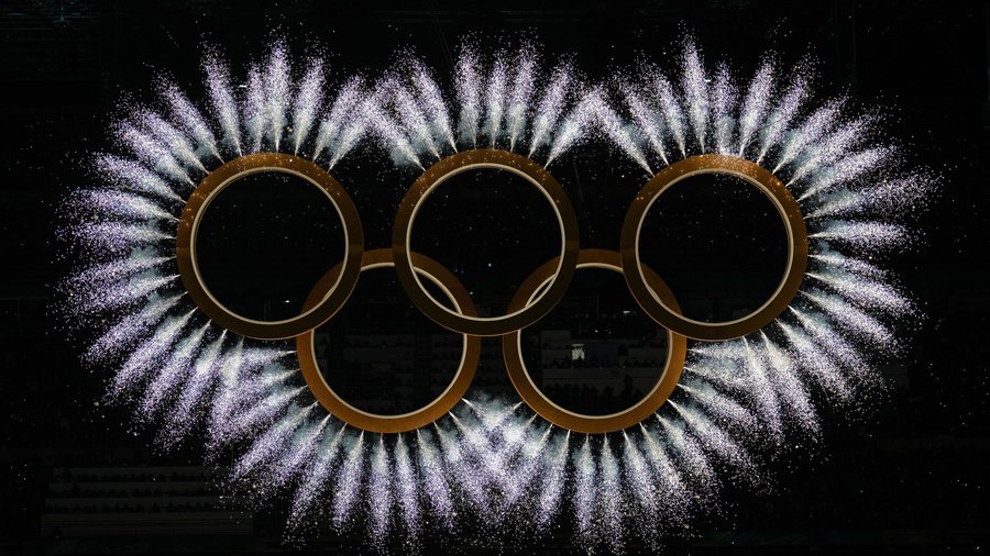 N&euml; foto: Ceremonia e hapjes s&euml; Loj&euml;rave Olimpike Dim&euml;rore