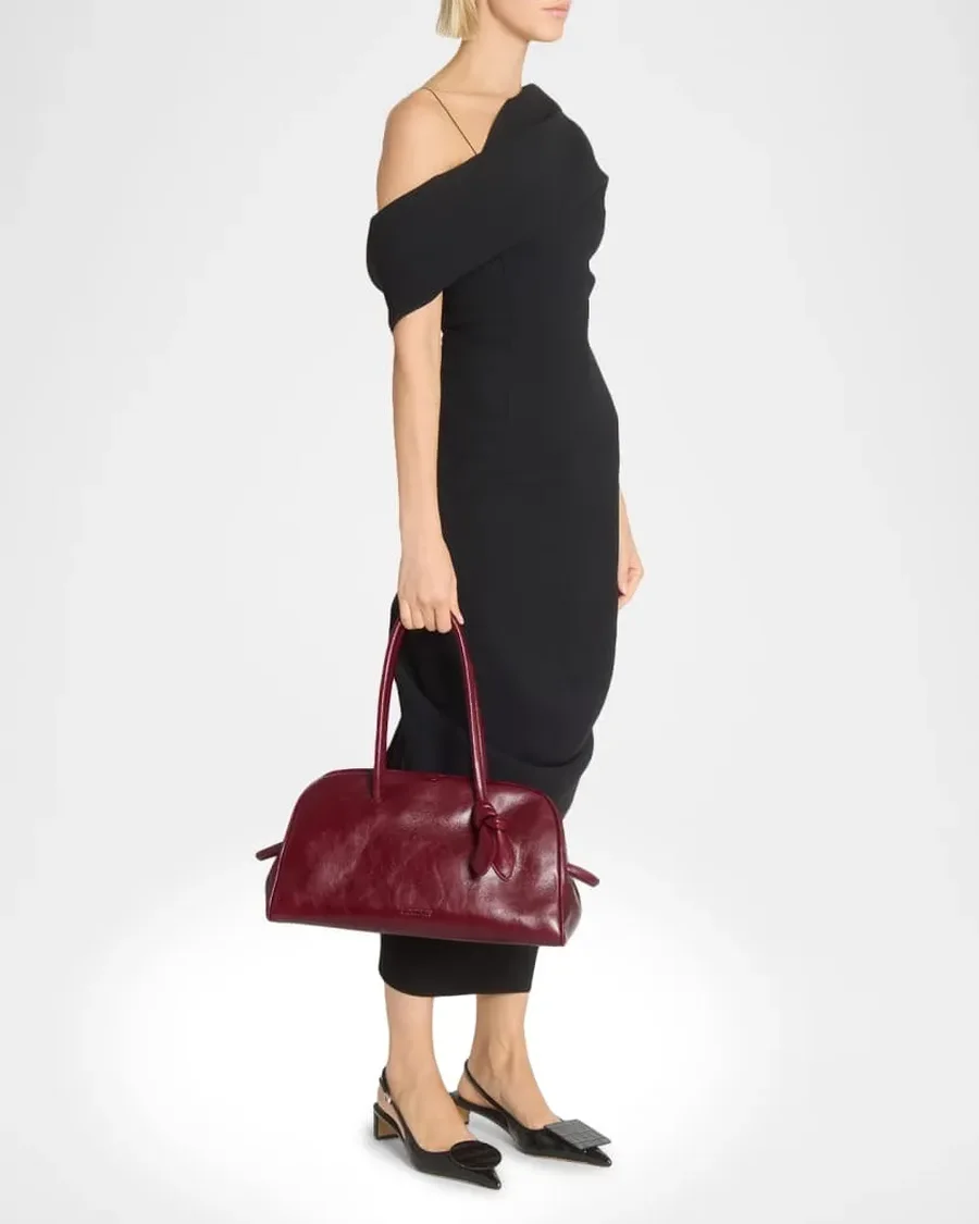 Ky stil nostalgjik i &ccedil;antave po shfaqet papritur kudo!