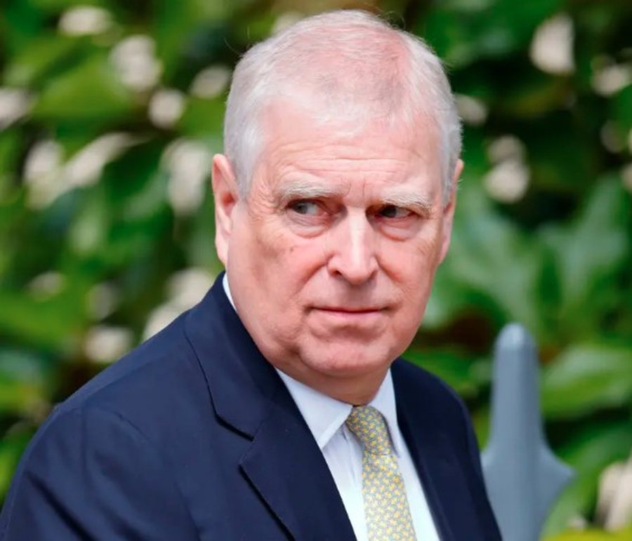 Posht&euml;rimi i fundit i ish-Princit Andrew: Mbreti Charles e largoi nga