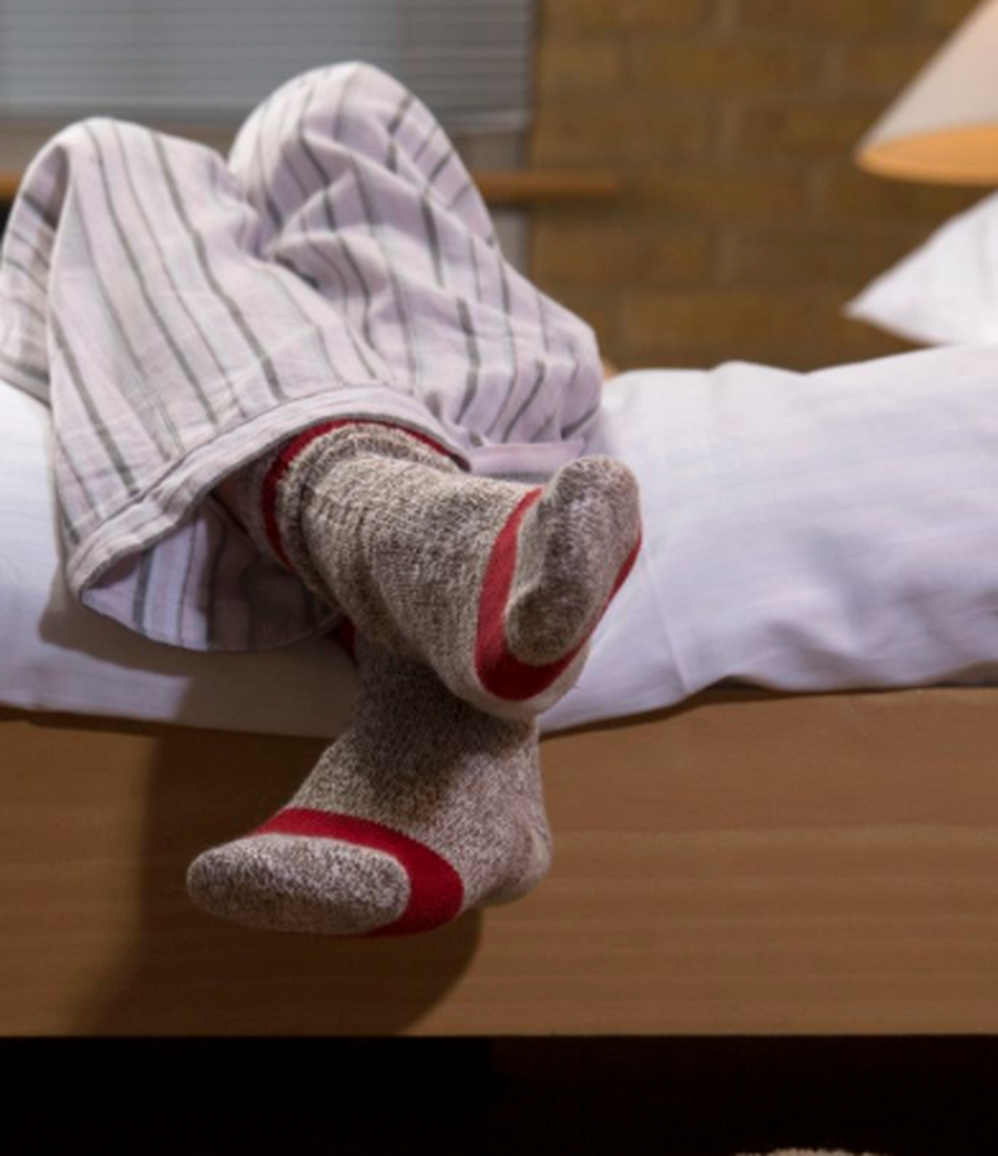 Njer&euml;zit q&euml; flen&euml; me &ccedil;orape kan&euml; 11 tipare