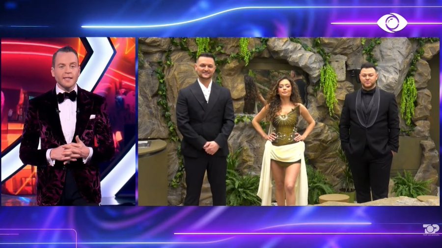 P&euml;r ty q&euml; fjete her&euml;t: Momentet ky&ccedil;e n&euml;