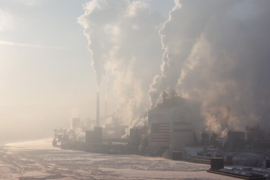 P&euml;rmes fotove: Bota n&euml; nj&euml; jav&euml;