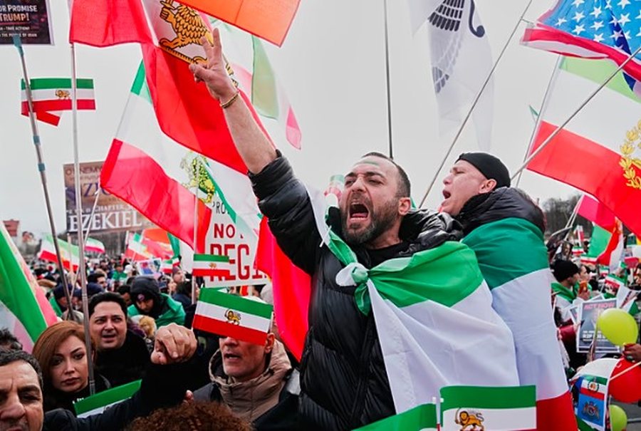 Lajme n&euml; pak minuta: &Ccedil;far&euml; po ndodh n&euml; bot&euml;