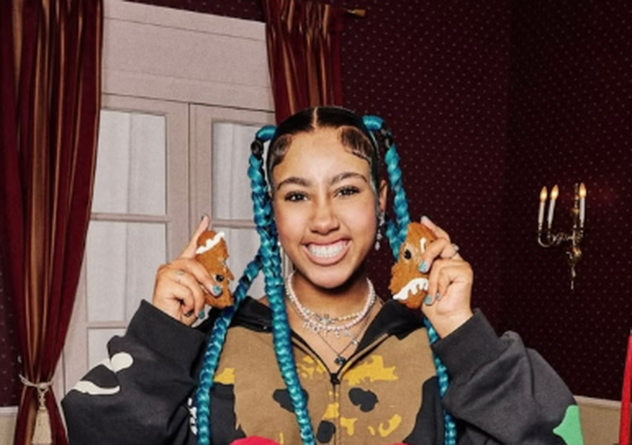 Çfarë?! Vajza 12-vjeçare e Kim Kardashian po hap