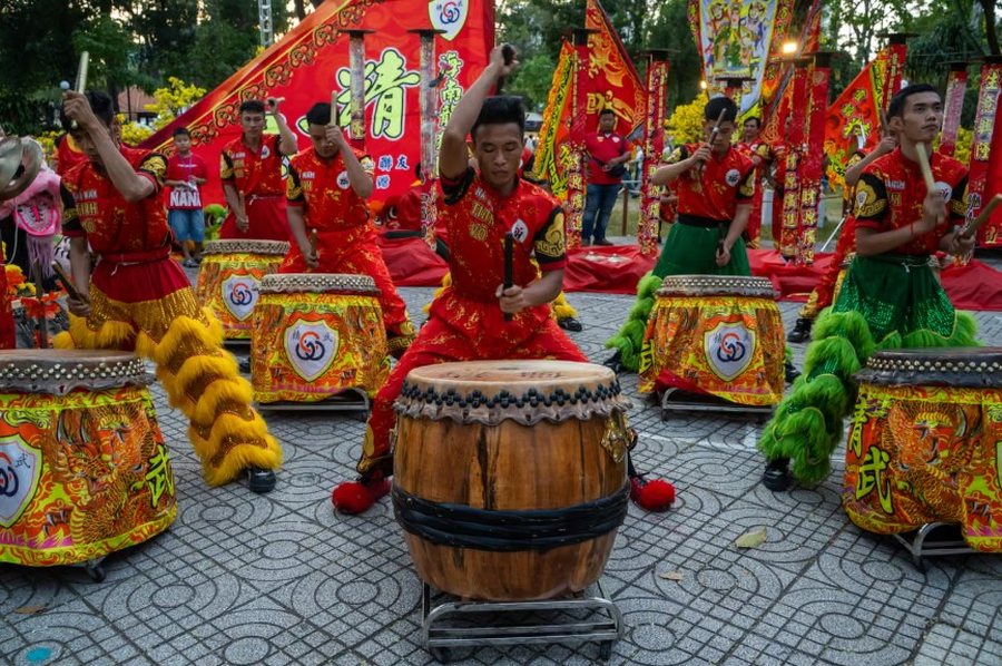 Viti i Ri H&euml;nor 2026: Festimet e vitit t&euml; Kalit t&euml; Zjarrit