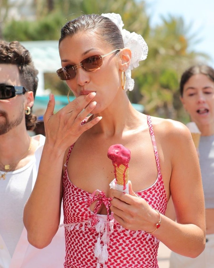 E konfirmoi Bella Hadid! Trendi ynë i preferuar veror është
