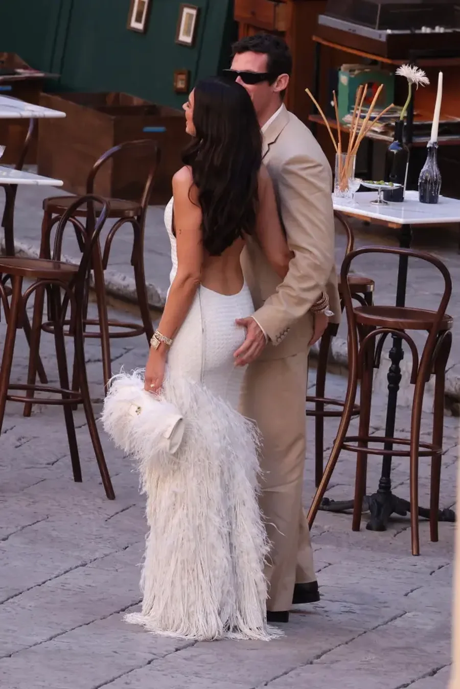 Dua Lipa nis festimet e dasmës në Siçili me një event