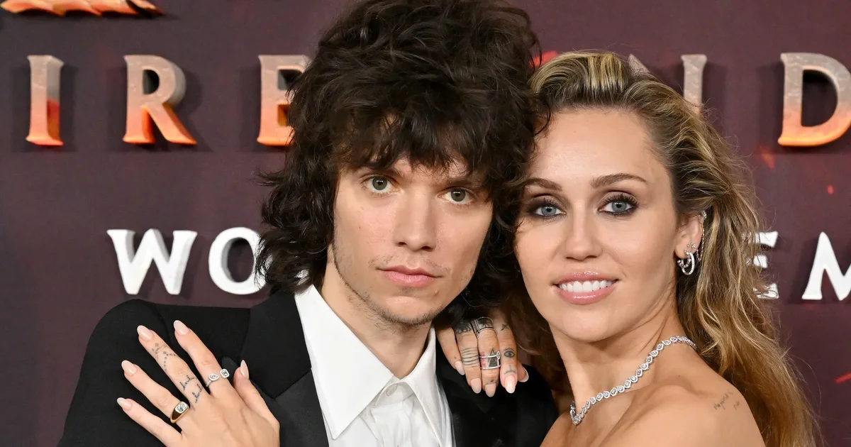 billy-ray-cyrus-thyen-heshtjen-per-fejesen-e-miley-t