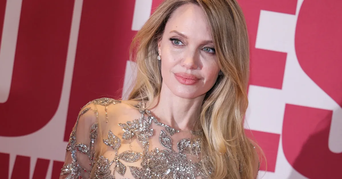 angelina-jolie-prej-divorcit-nuk-kam-pasur-asnje-lidhje-duhet-te-filloj-te-jetoj-perseri
